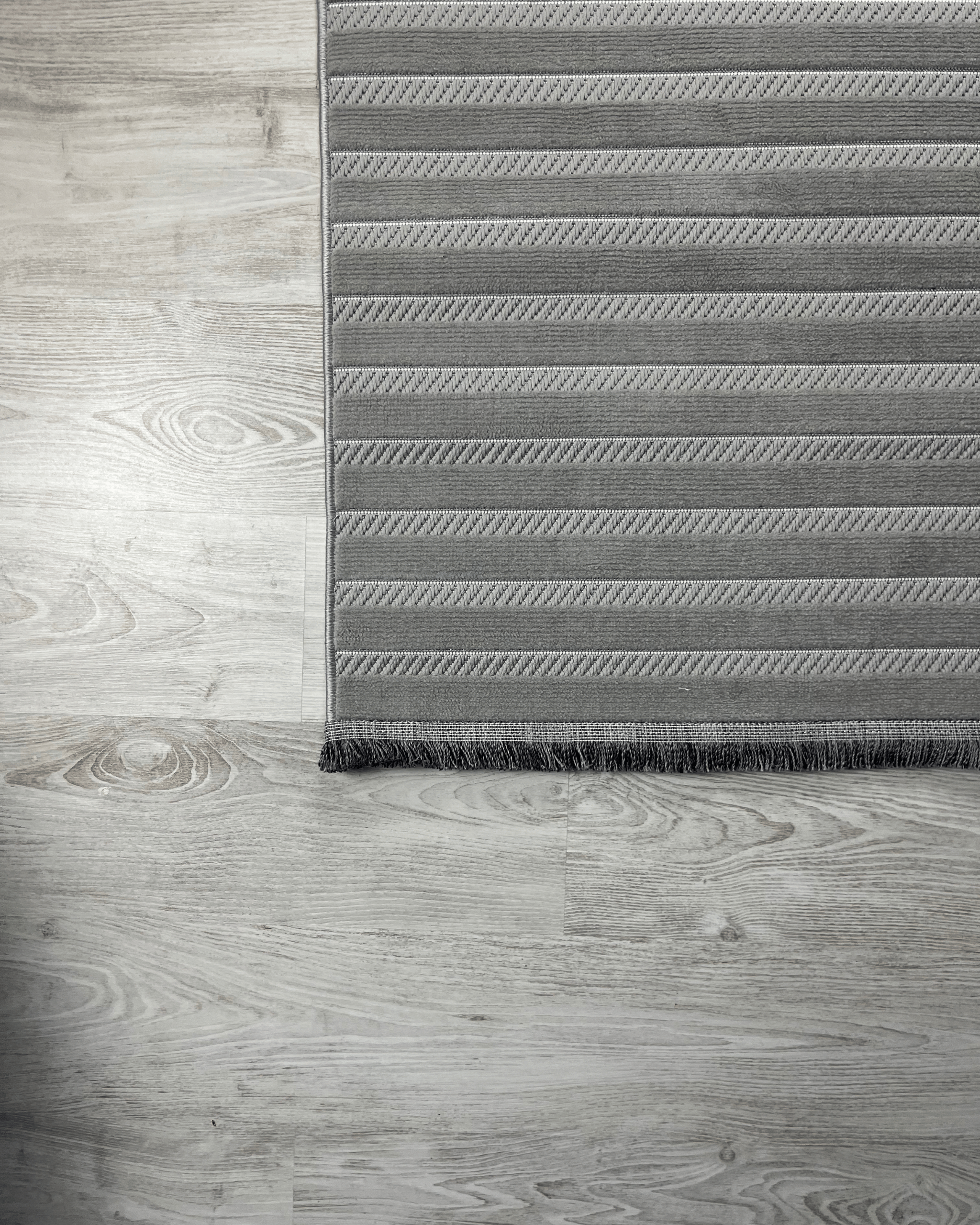 Comfy Halı Softure 08884 Gri Bukleli Çizgili Halı