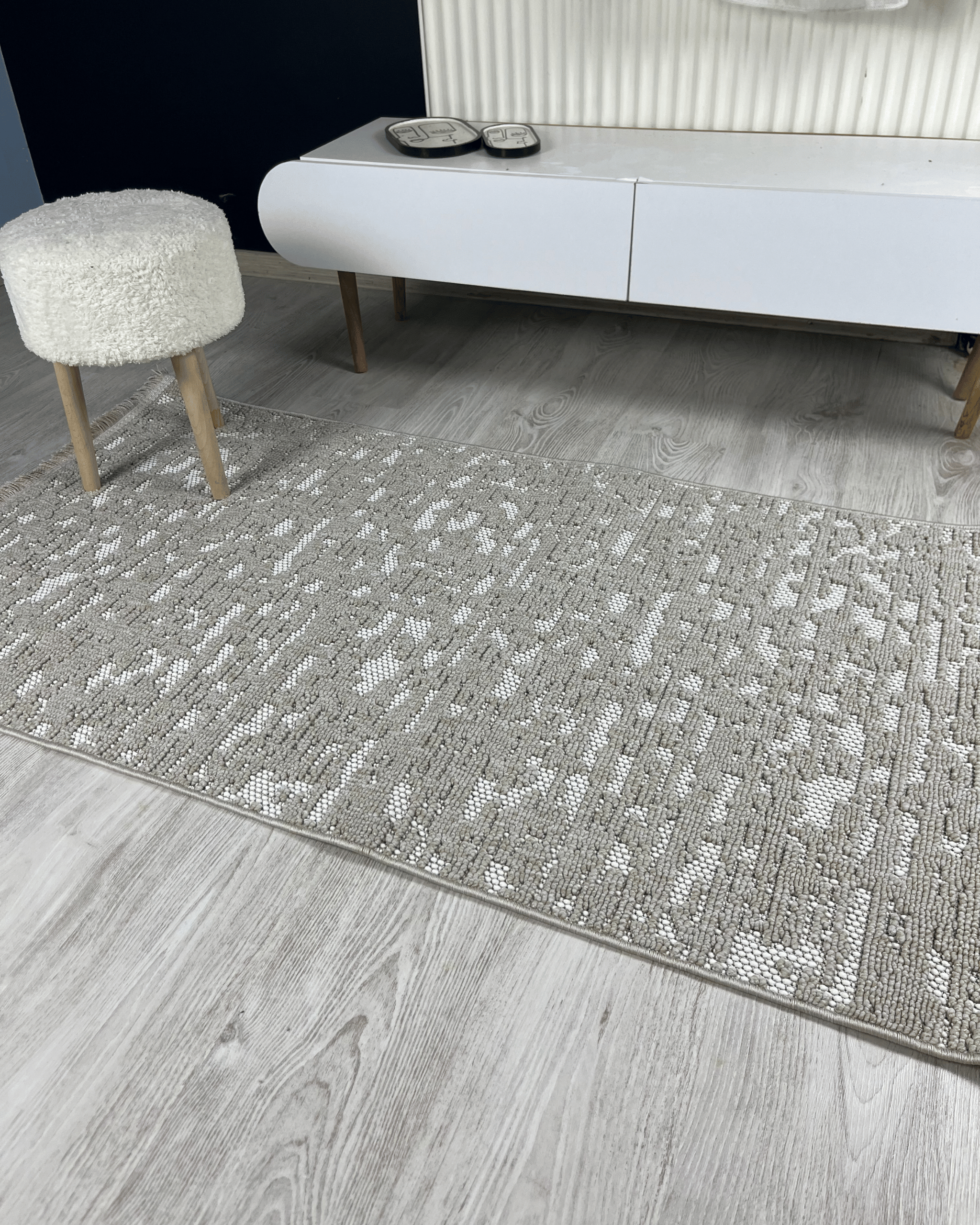 Comfy Halı Perl 08886 Bej/Beyaz Bukleli Örgü Halı