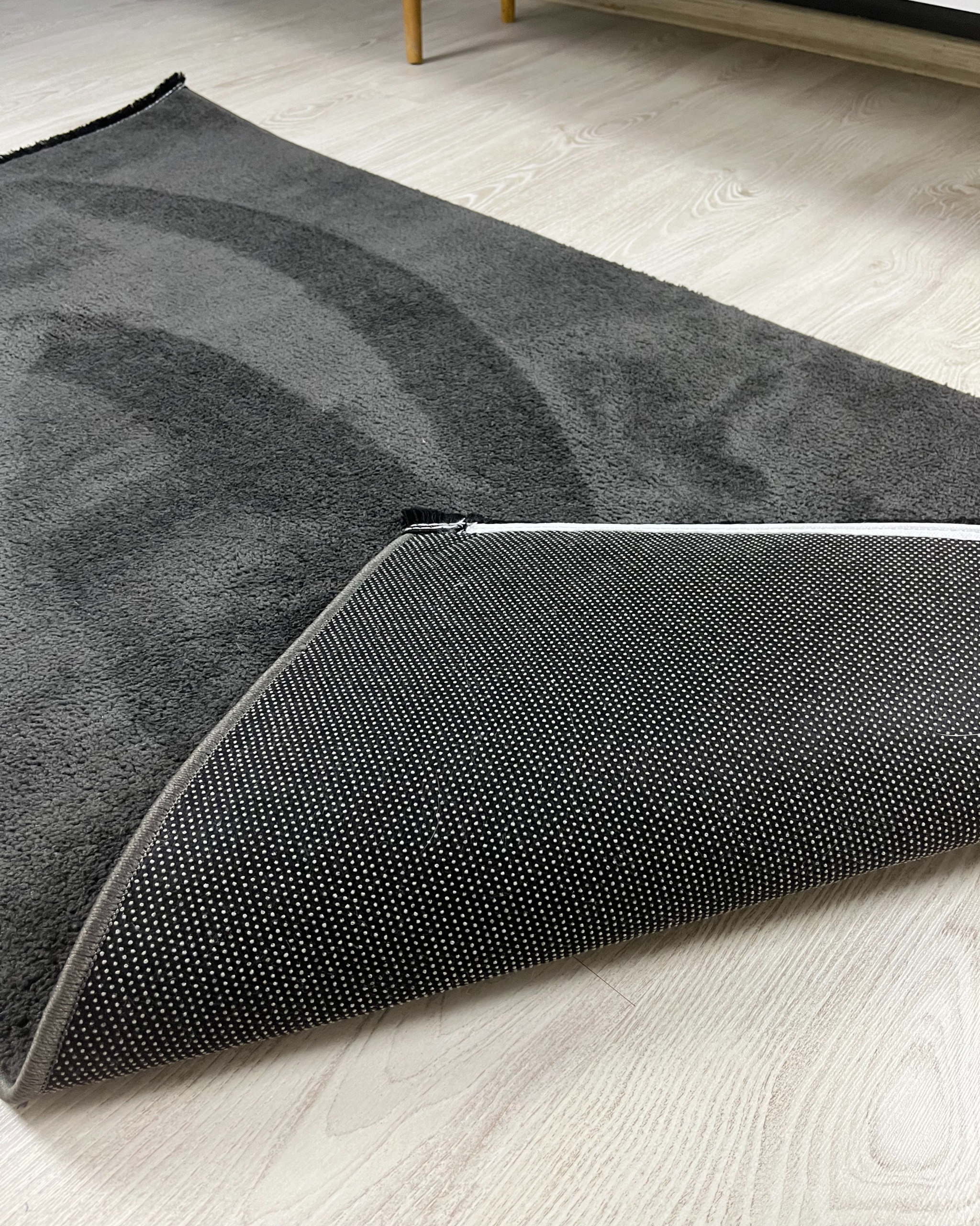 Comfy Halı Basic Antrasit Yumuşak Dokulu Peluş Halı