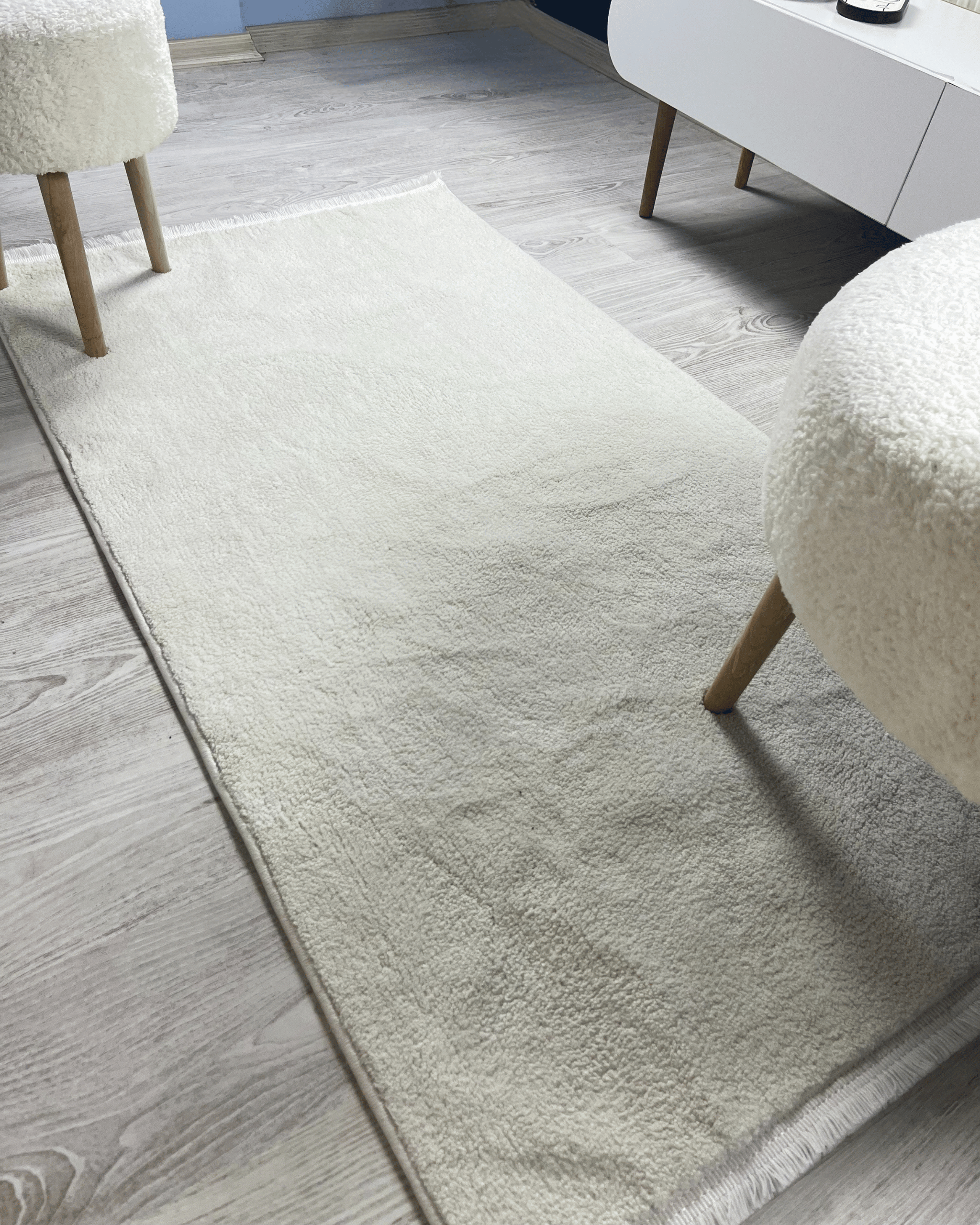 Comfy Halı Basic Krem Yumuşak Dokulu Peluş Halı