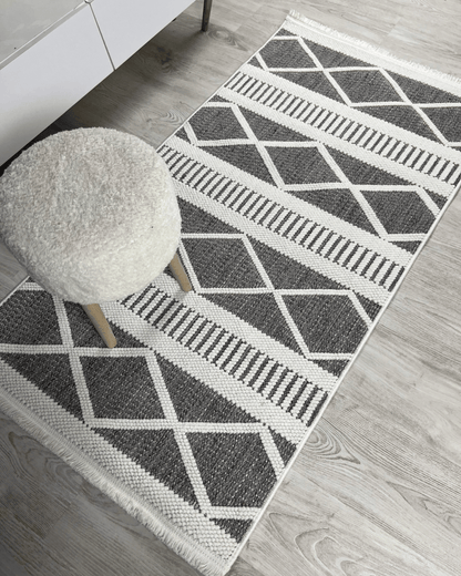 Comfy Halı Perl 09207 Beyaz/Gri Bukleli Örgü Halı
