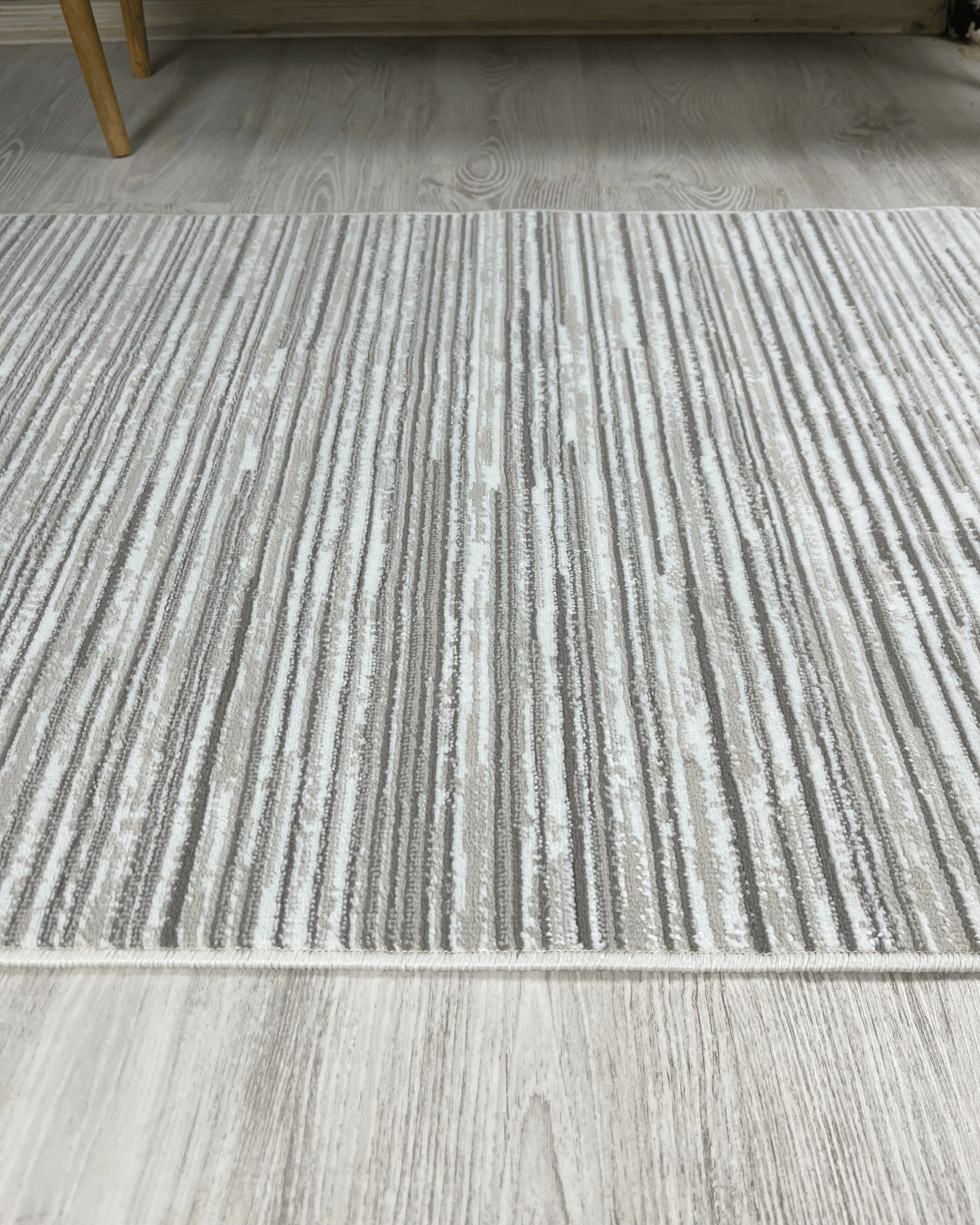 Comfy Halı Riga 01 Gri/Krem Modern Çizgili Halı