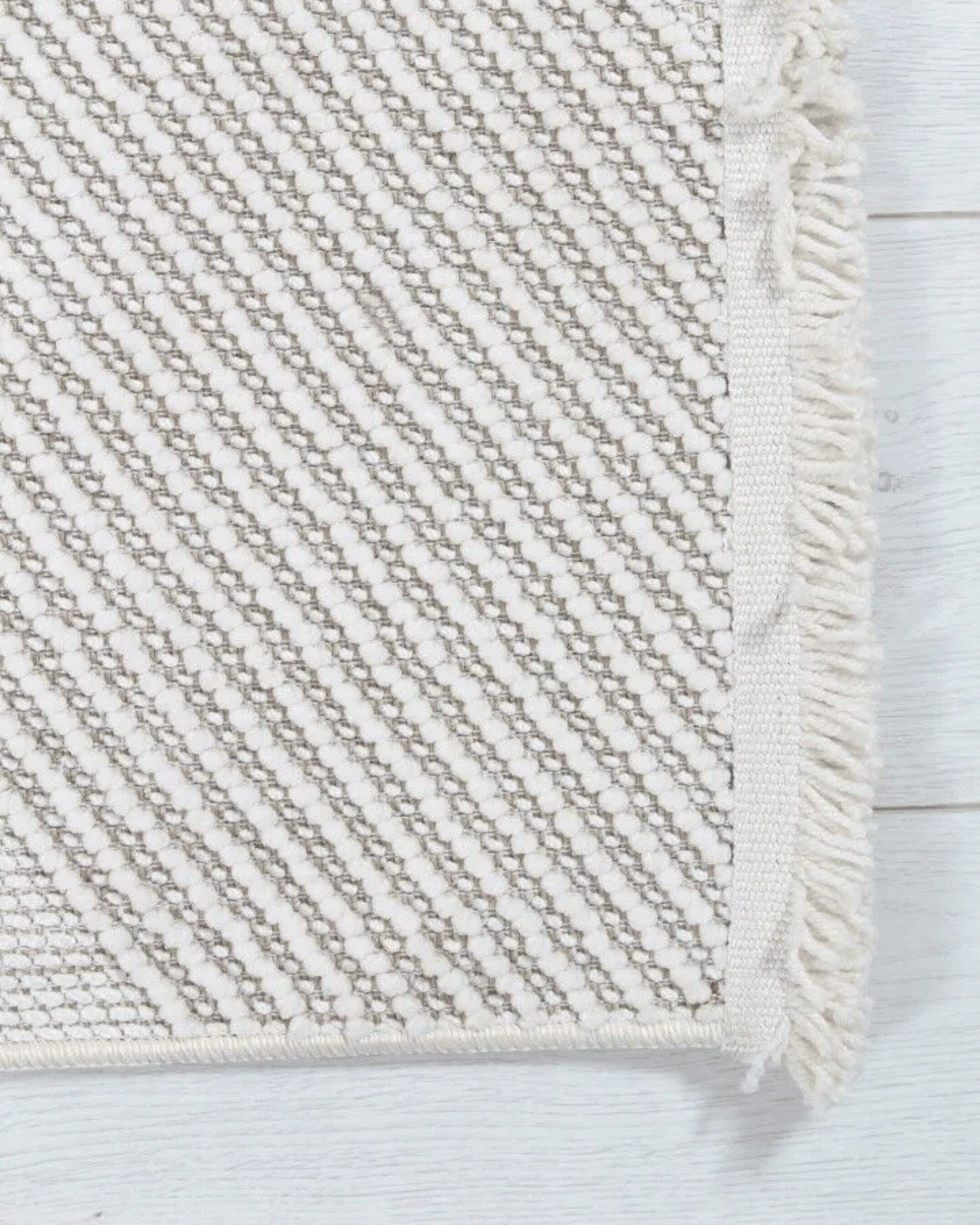 Comfy Halı Lupera LP006 Krem Bukleli Modern Örgü Halı