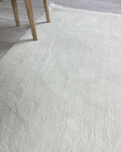 Comfy Halı Basic Krem Yumuşak Dokulu Peluş Halı